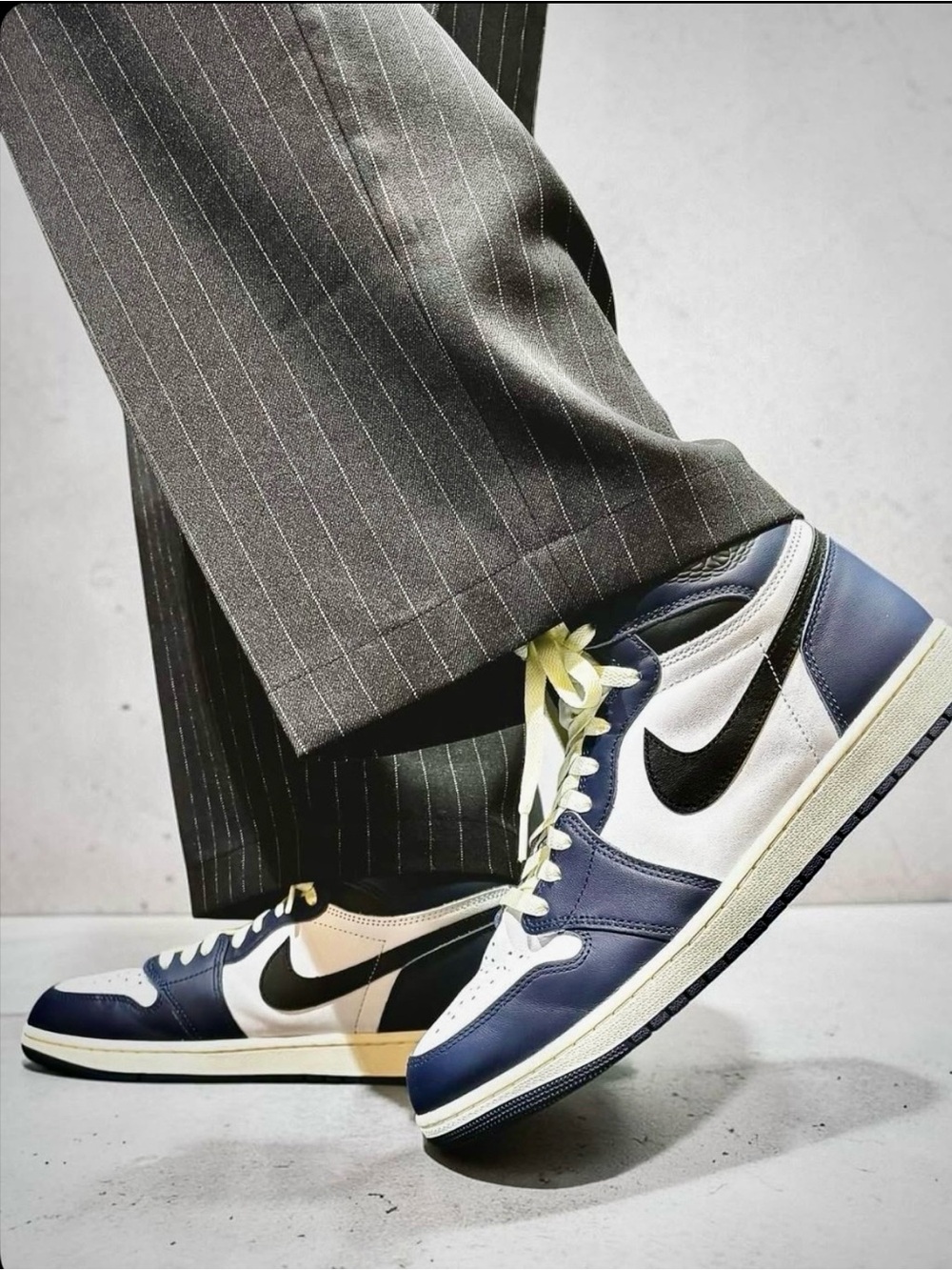 🆕 Nike Air Jordan 1 High OG Navy Black Off White new in box size 9 Women 7.5 Men